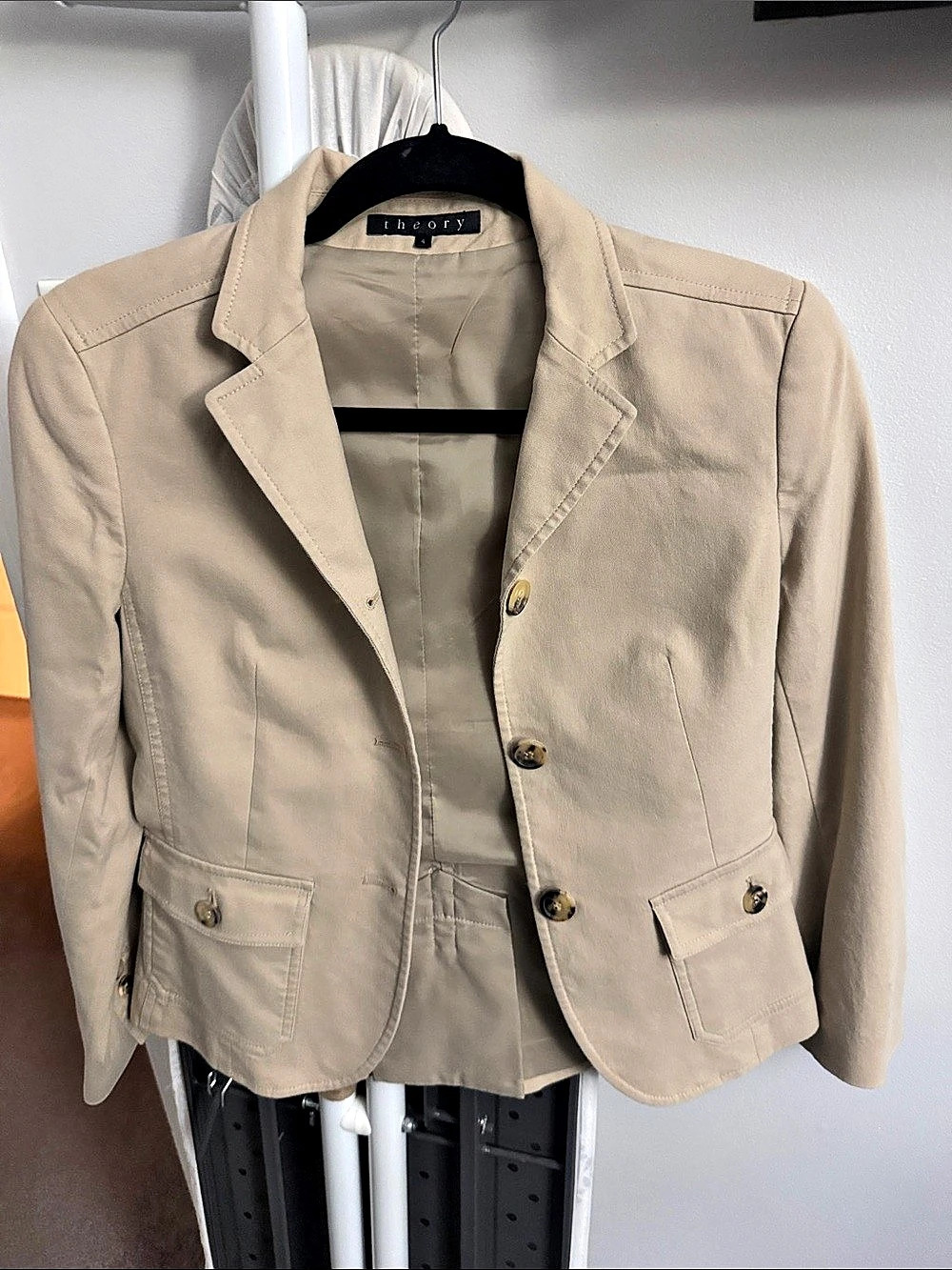 Theory Women's Blazer in Beige Size 4 Like New